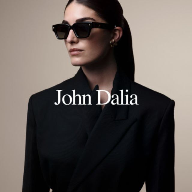 Découvrez notre sélection de lunettes de soleil John Dalia