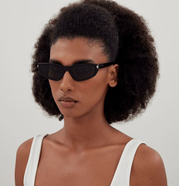Óculos de Sol Saint Laurent Corner Angle SL 634 NOVA
