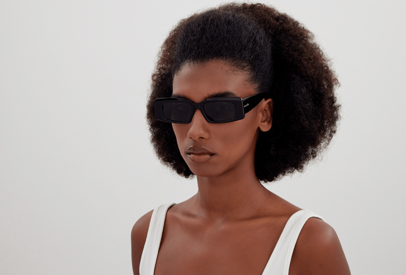 Gafas de Sol Alaïa Lettering Logo AA0078S