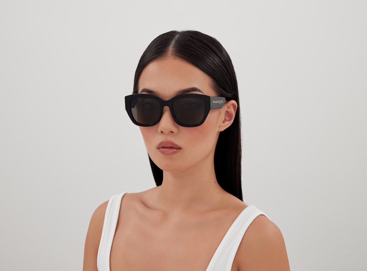 Óculos de Sol Alexander McQueen AM0451SA