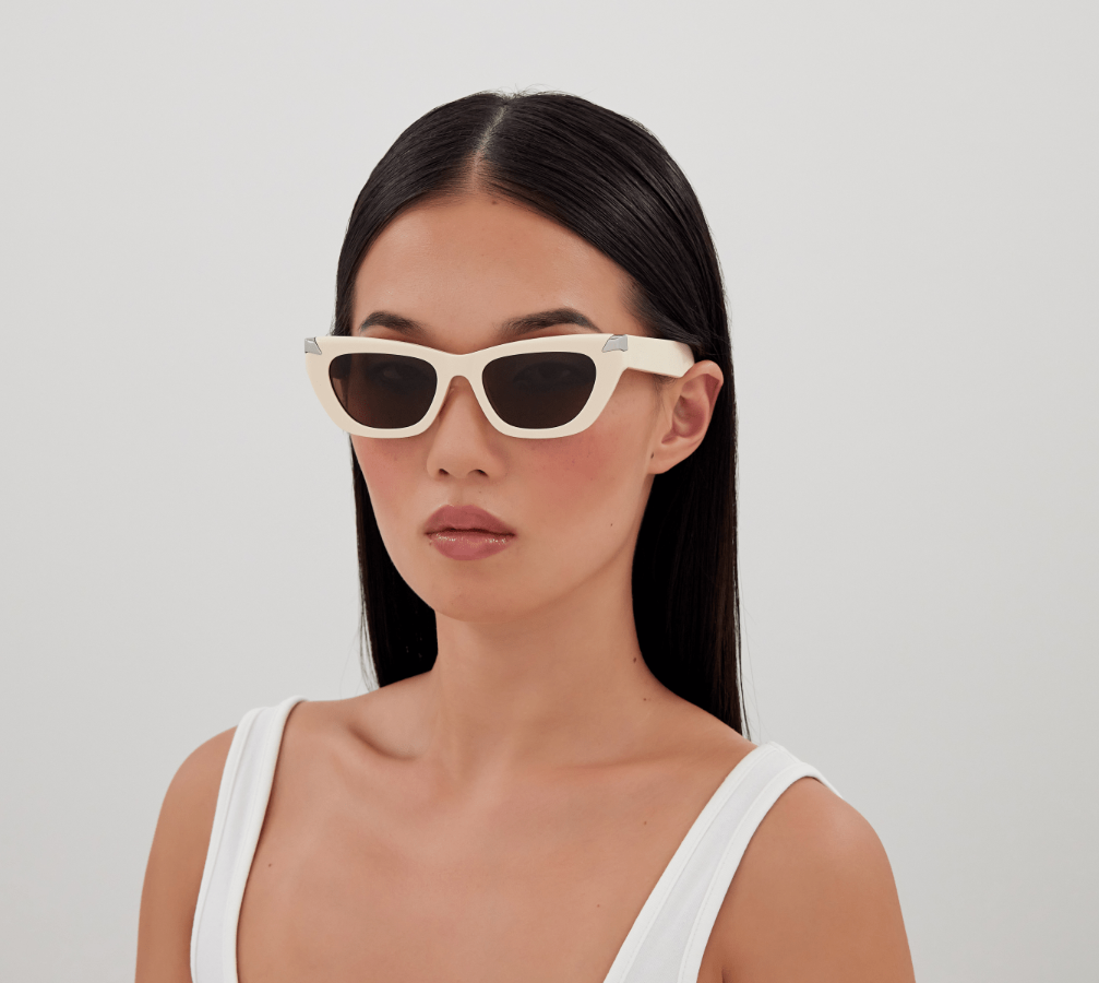 Sonnenbrille Alexander McQueen AM0440SA