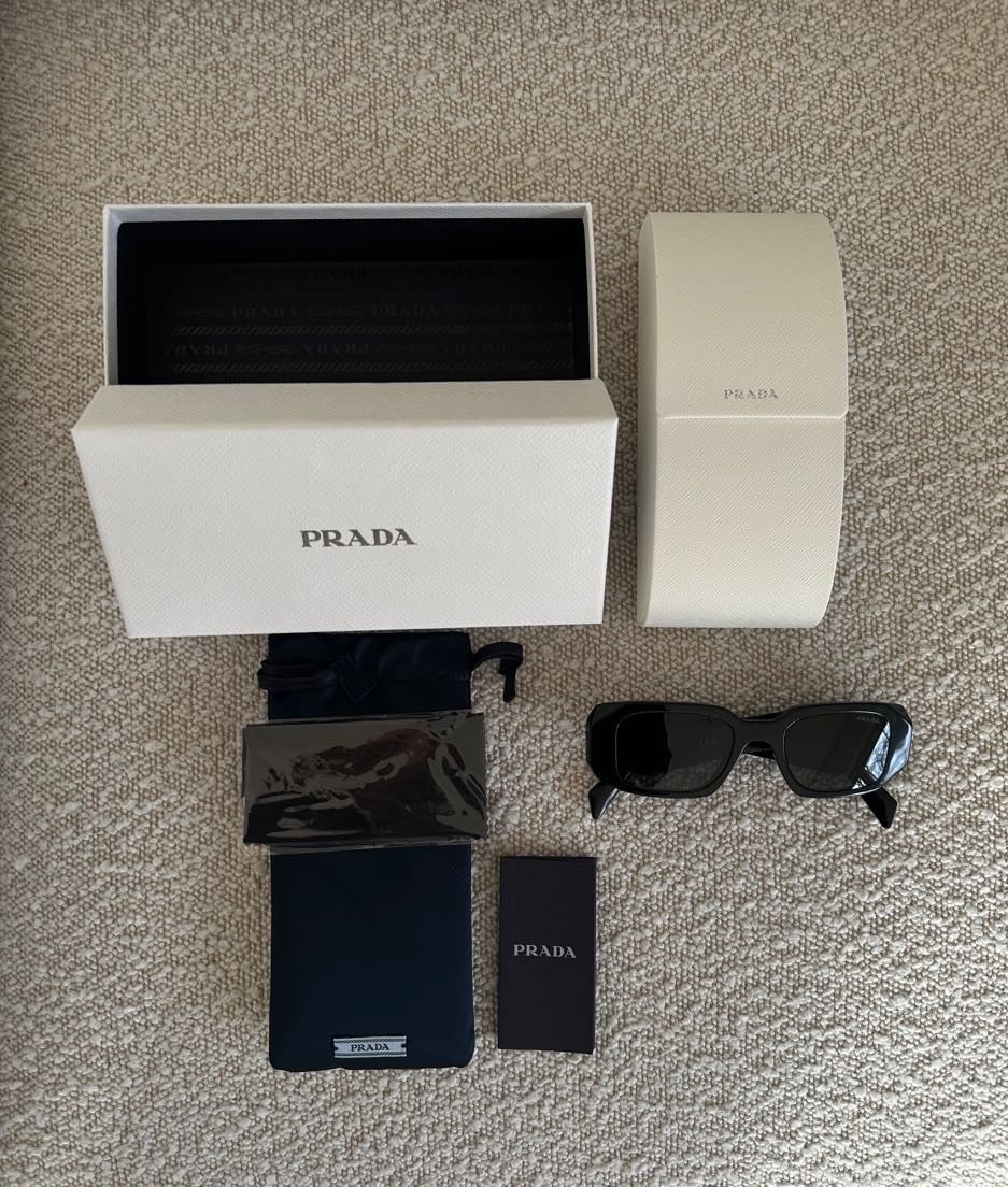 Occhiali da Sole Prada Symbole PR 17WS