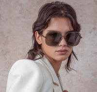 Óculos de Sol Linda Farrow Juliana