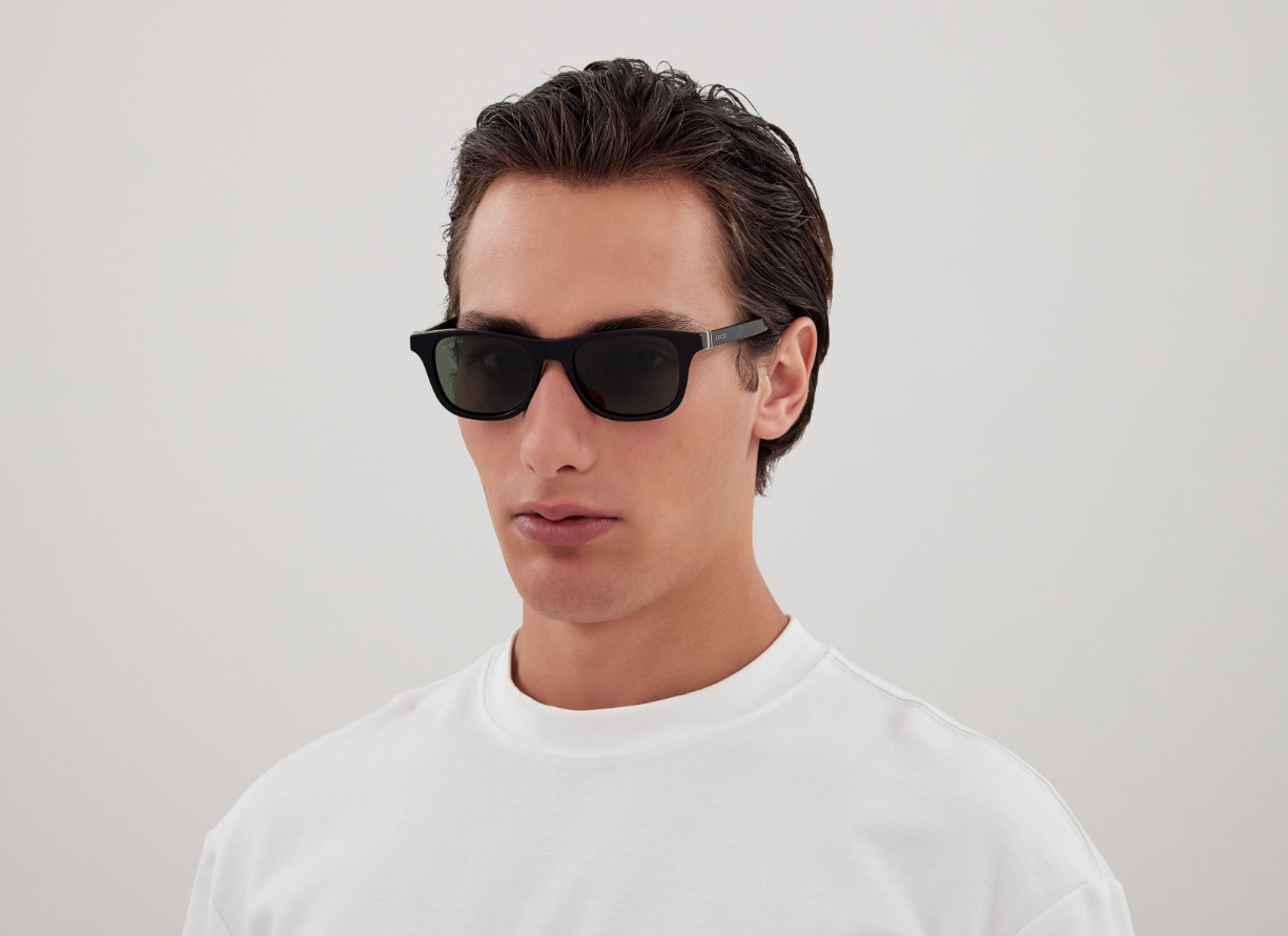 Óculos de Sol Gucci Web GG1671S