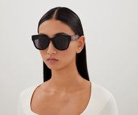 Óculos de Sol Gucci Web GG1866SK