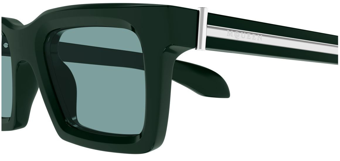 Óculos de Sol Alexander McQueen Skull AM0506S