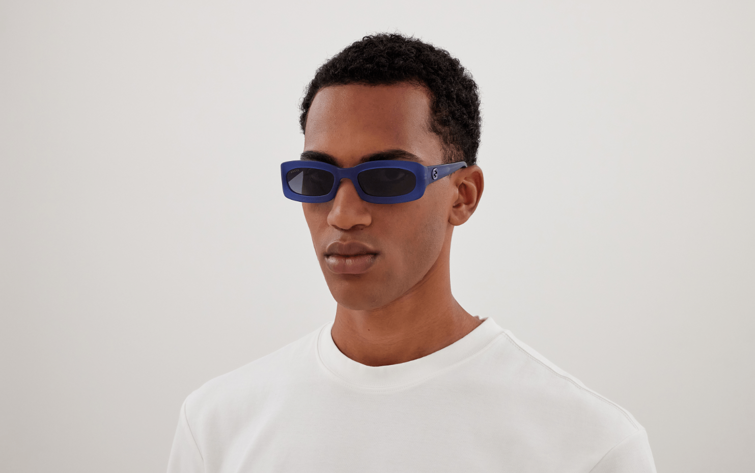 Lunettes de soleil Gucci Emblem GG1786S