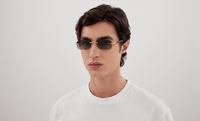 Lunettes de Soleil Gucci Logo GG1221S