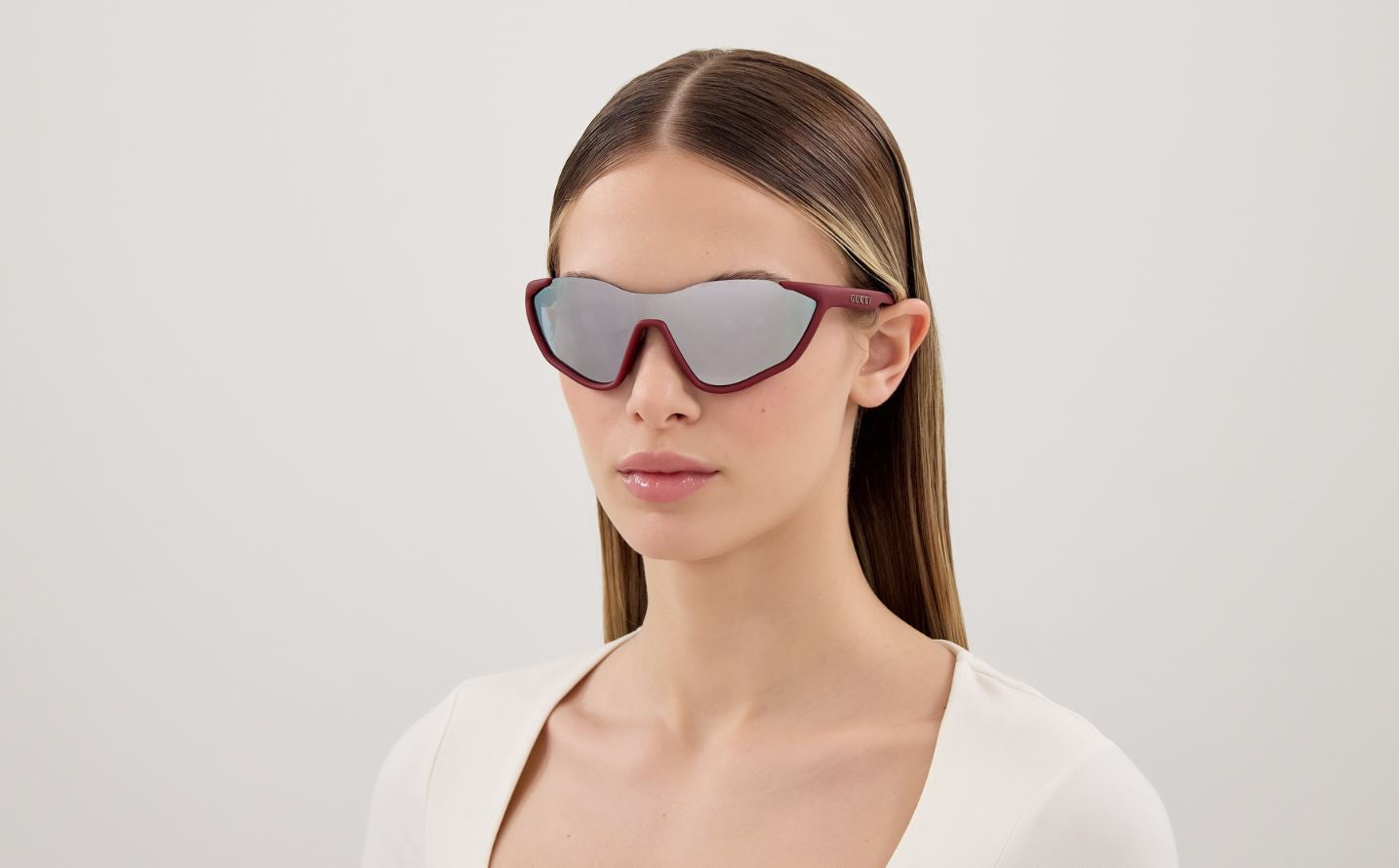 Óculos de Sol Gucci Institutional Logo GG2018S