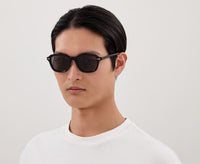 Sonnenbrille Gucci Institutional Logo GG1948SK