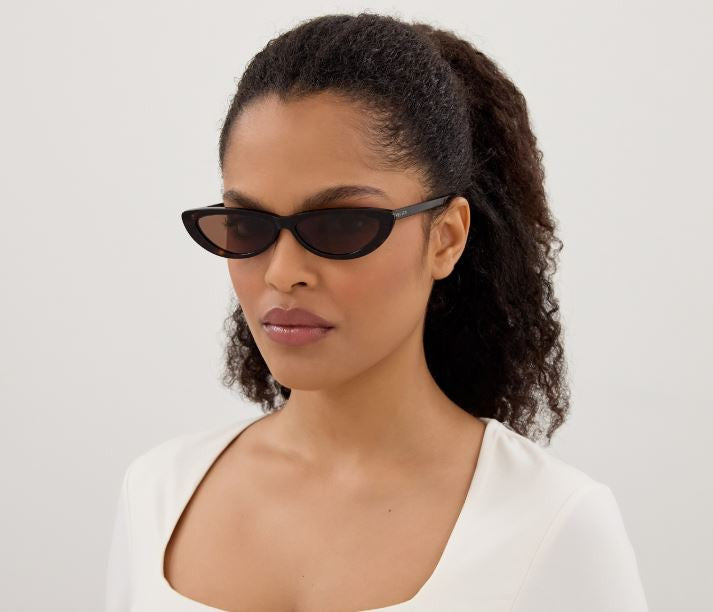 Sonnenbrille Alexander McQueen Logo AM0535S