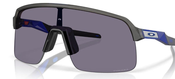 Oakley 0OO9463 Sunglasses