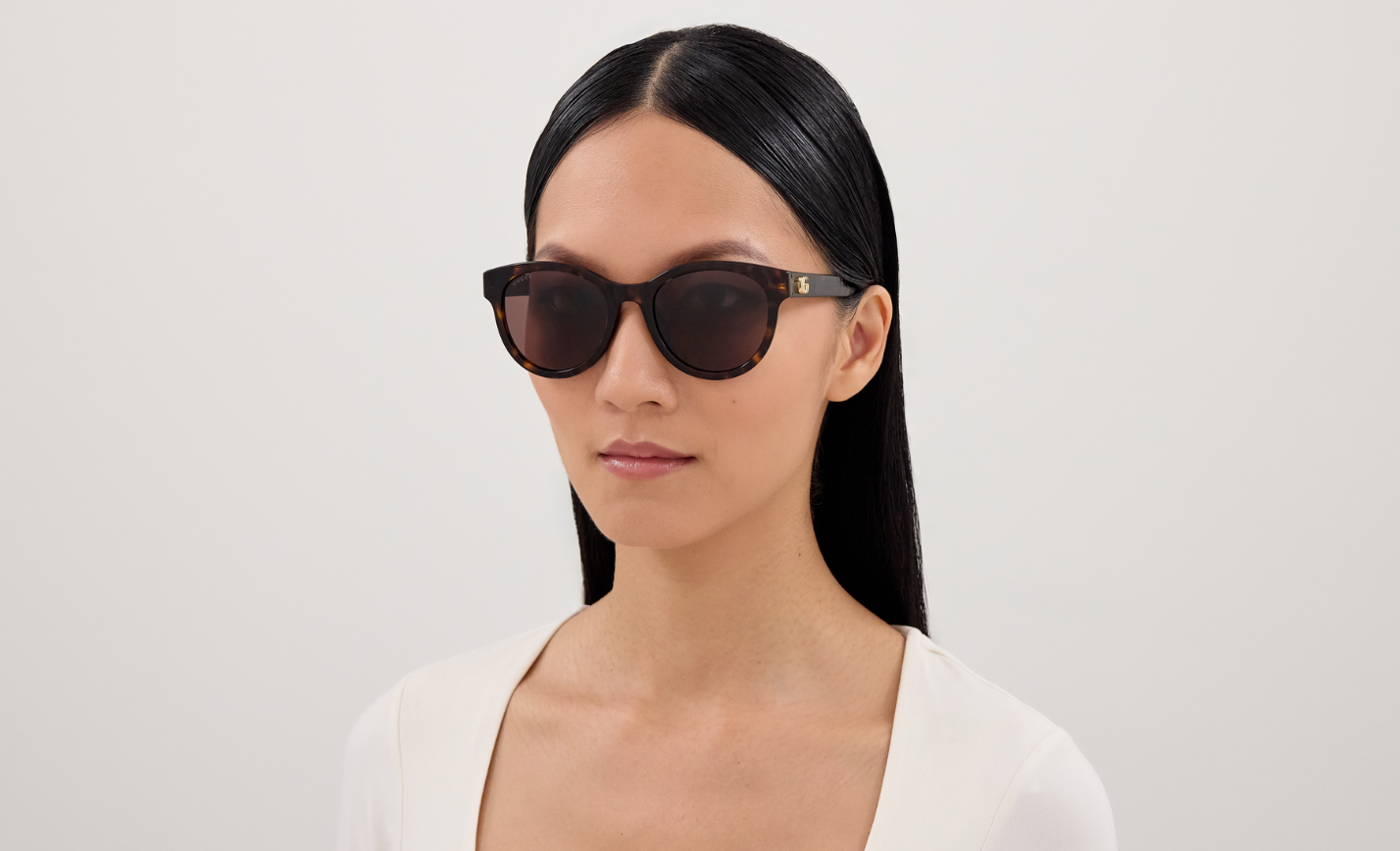 Lunettes de soleil Gucci Emblem GG2127SK
