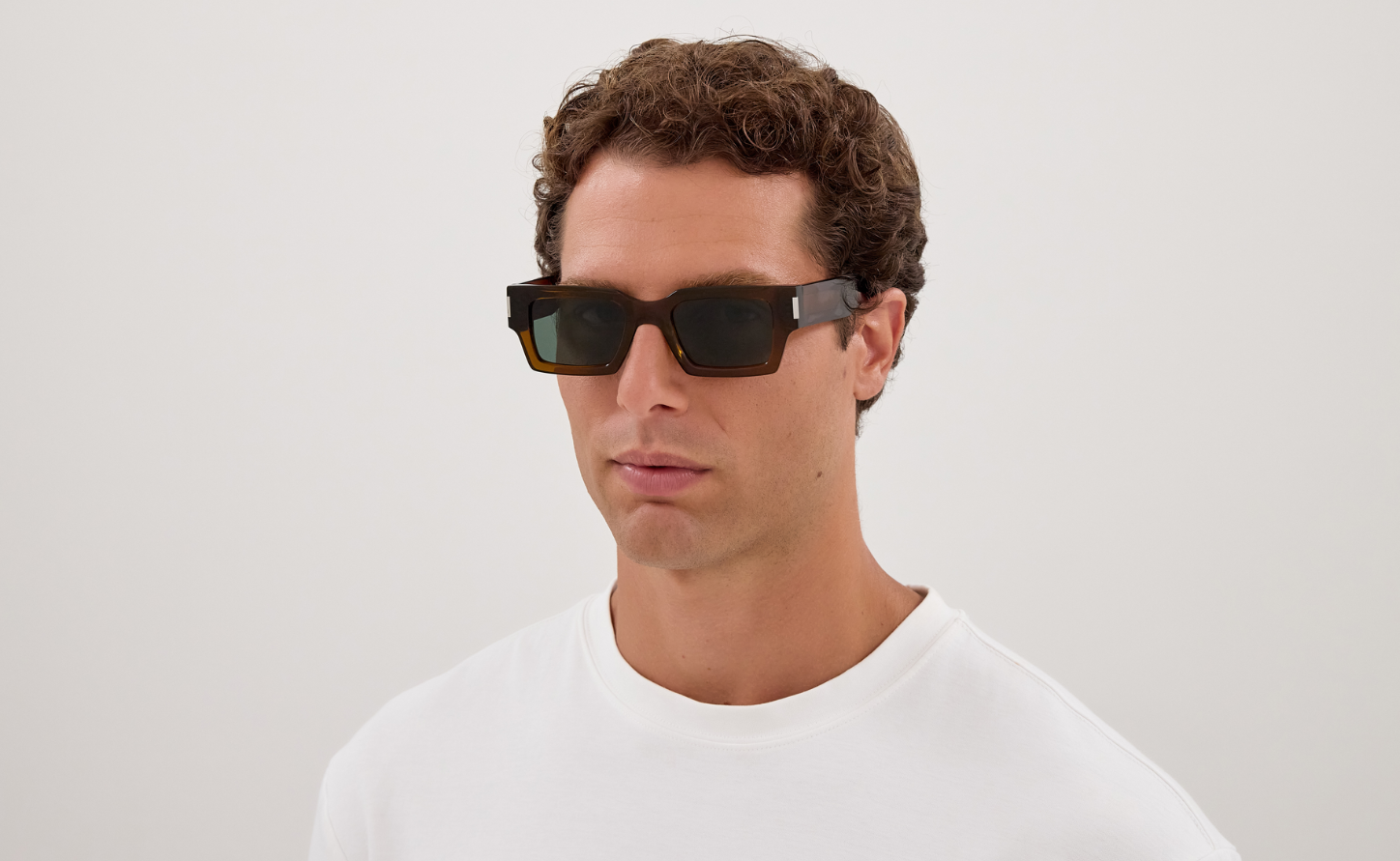 Óculos de Sol Saint Laurent Corner Angle SL 572