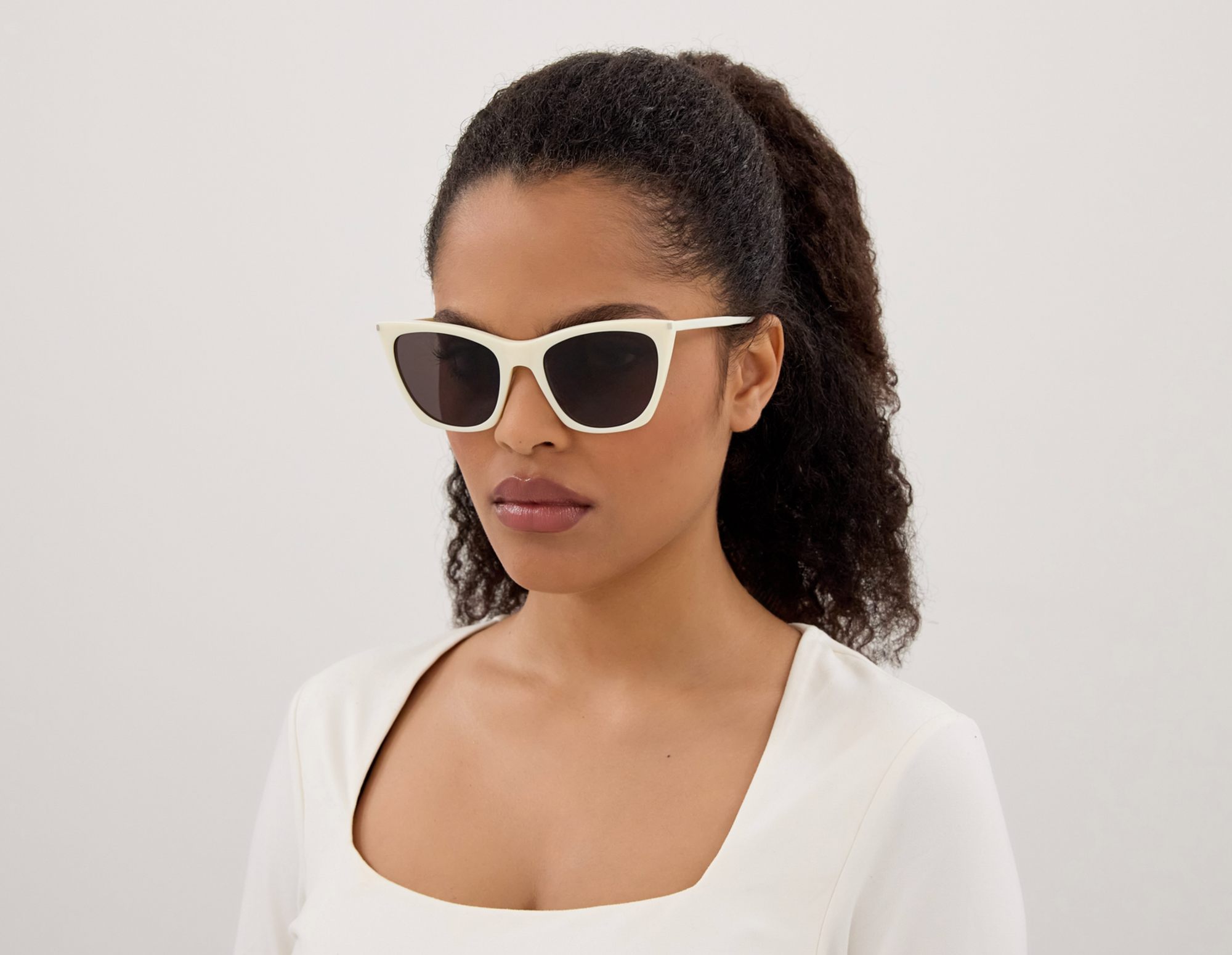 Lunettes de soleil Saint Laurent Corner Angle SL 214 KATE THIN
