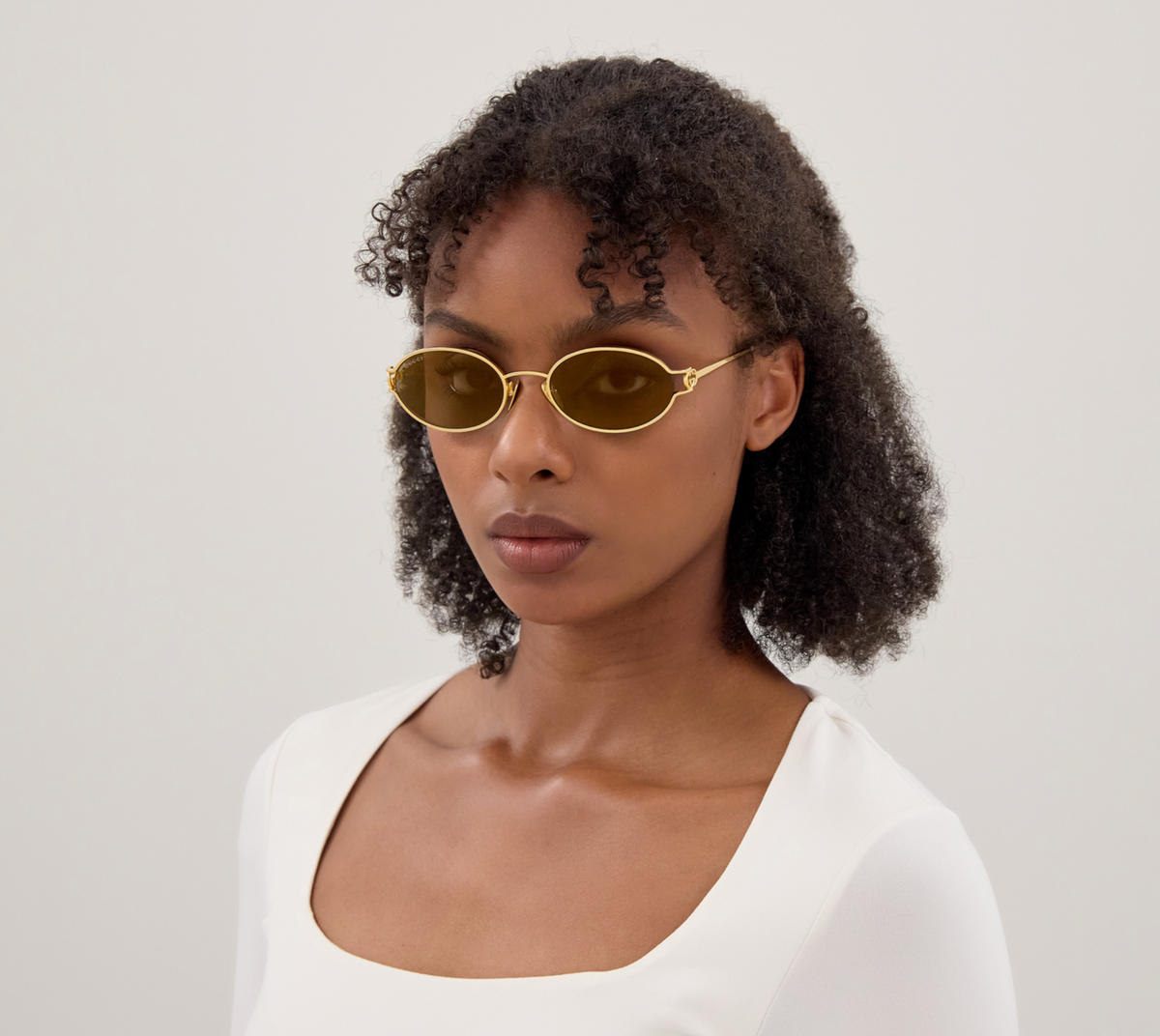 Lunettes de soleil Gucci Emblem GG2233S