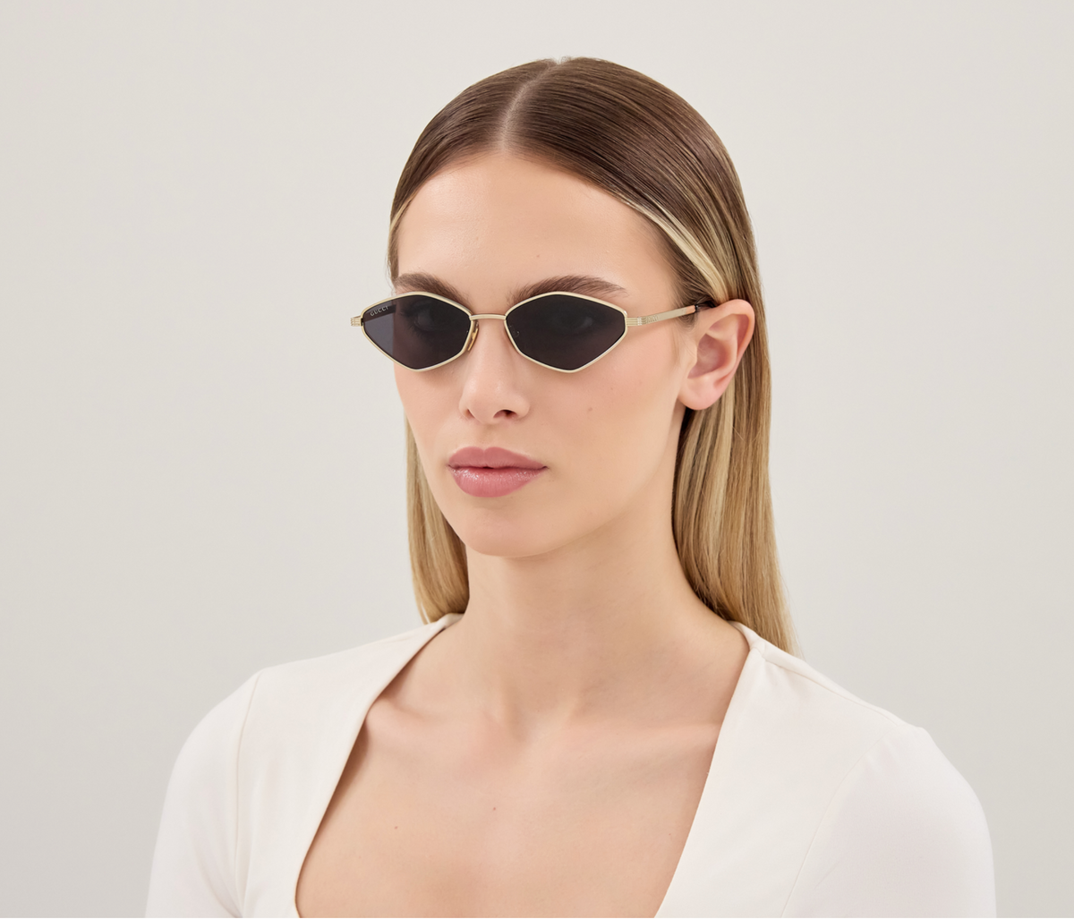 Lunettes de soleil Gucci Logo GG2222S