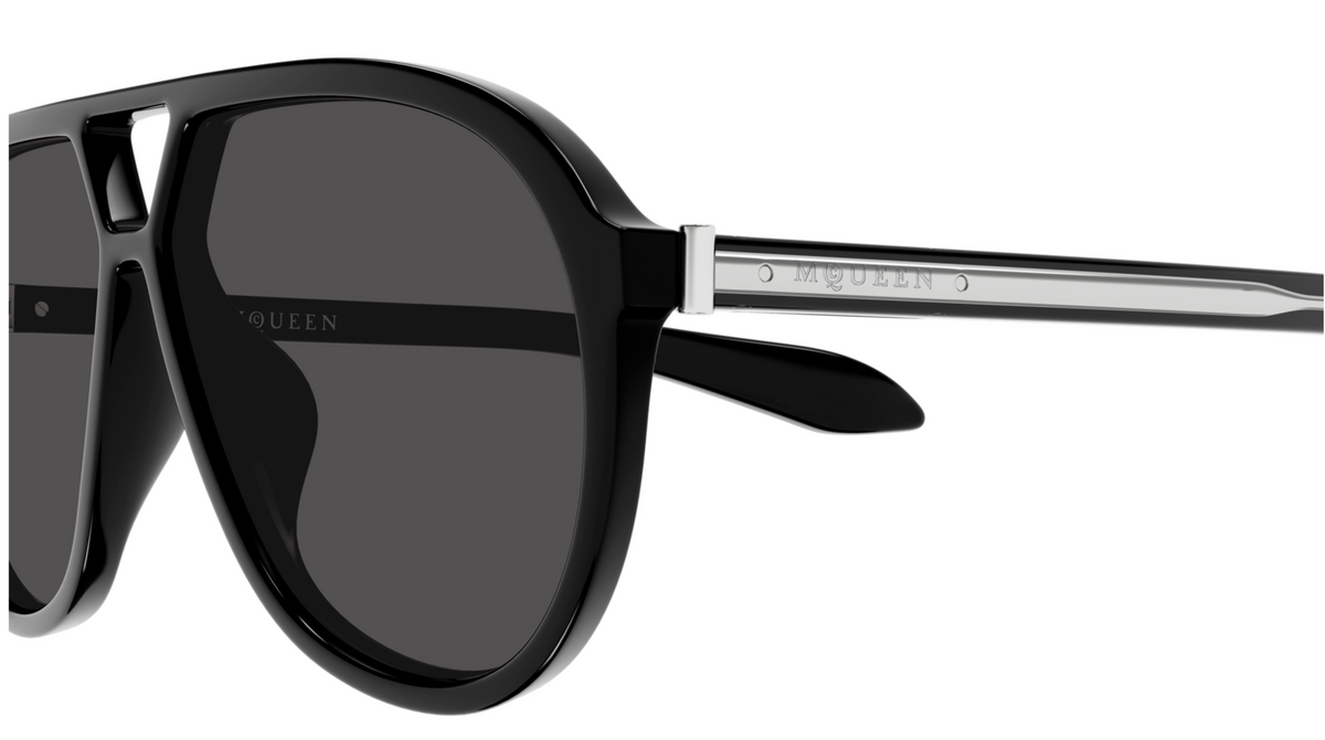 Lunettes de soleil Alexander McQueen Skull AM0586S